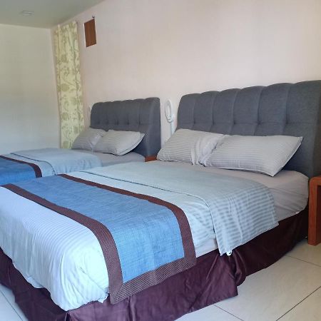 De Benz Inn Malacca Екстериор снимка