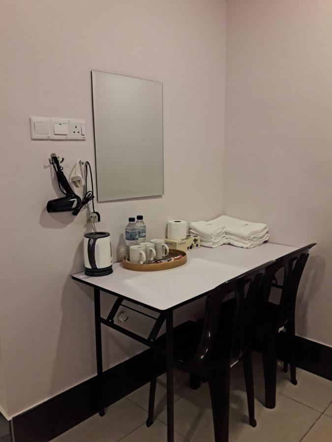 De Benz Inn Malacca Екстериор снимка