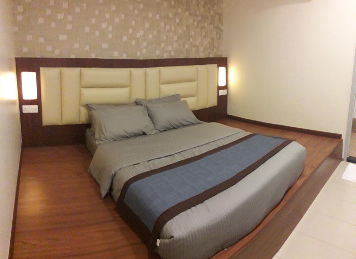De Benz Inn Malacca Екстериор снимка