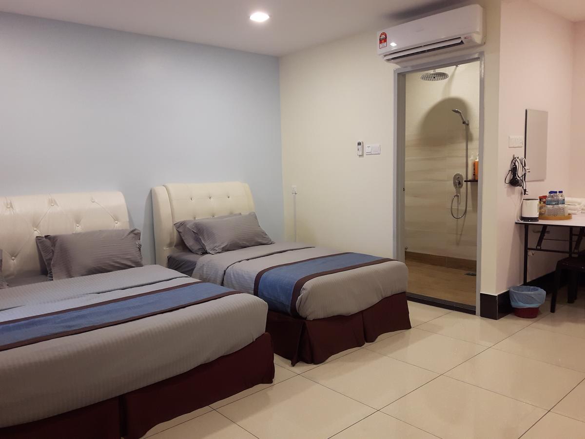 De Benz Inn Malacca Екстериор снимка