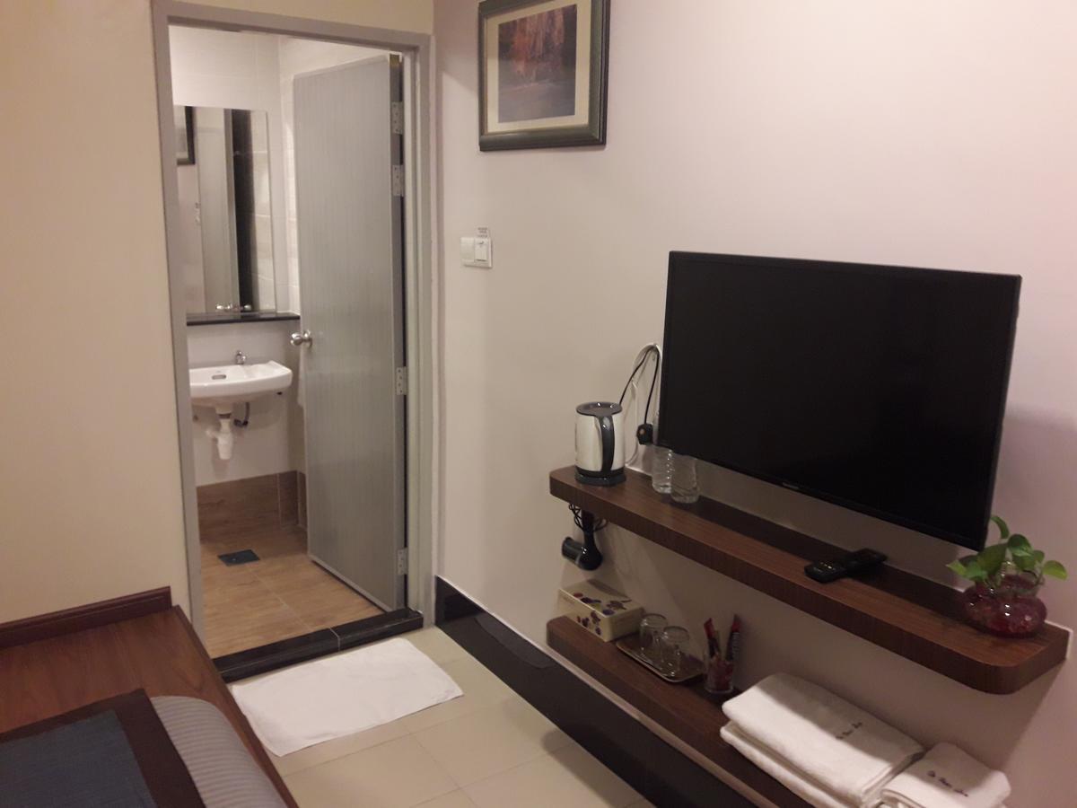 De Benz Inn Malacca Екстериор снимка
